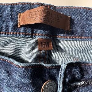 Judy Women’s Blue Jeans